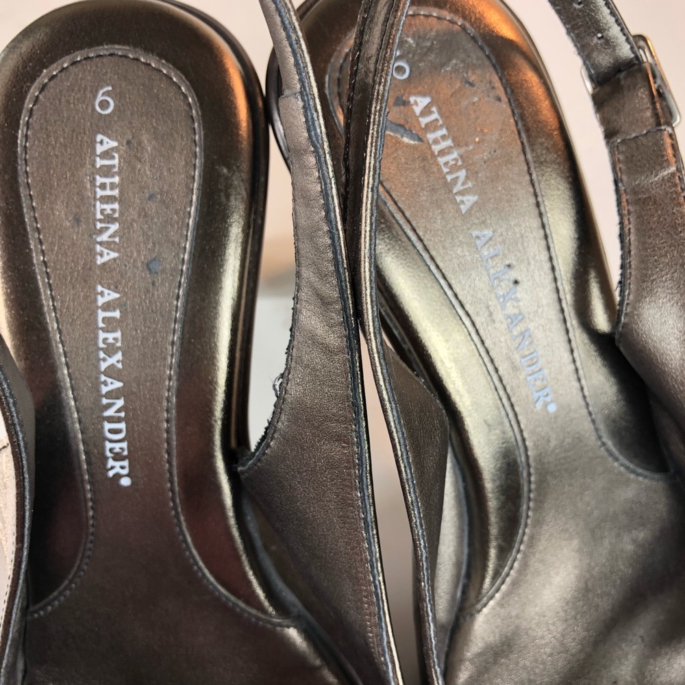 Athena Alexander Metallic Sandals Size 6 (#10) - Picture 8 of 8